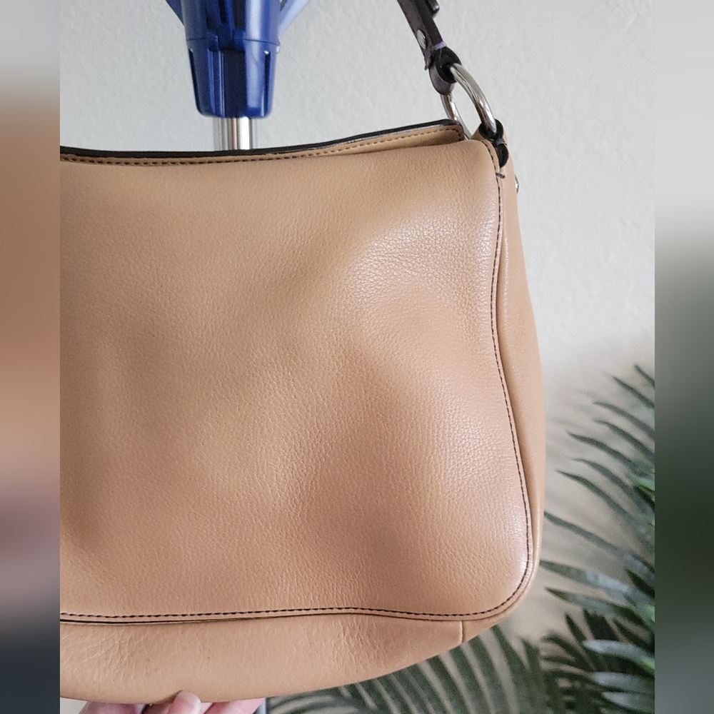 Vintage Coach Chelsea Shoulder Bag Pebbled Leather - Picture 5 of 16